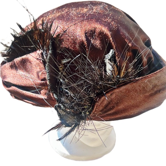 VTG- Rare find!  Dark Merlot Red VOGUL NEW YORK New York Hat - Picture 4 of 9